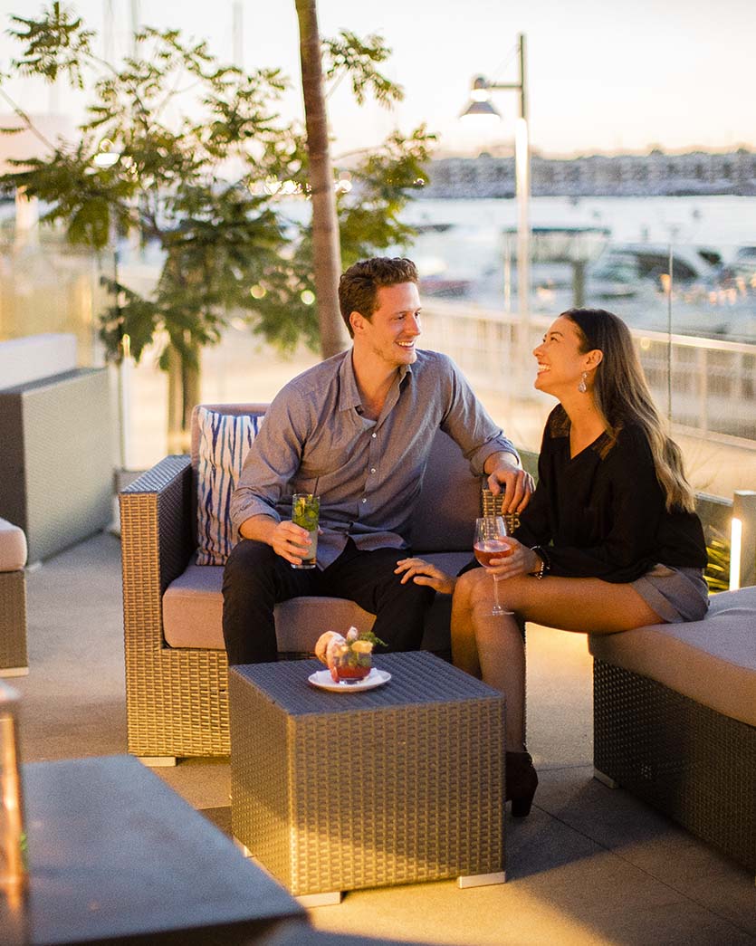couple enjoying drinks at marina del rey