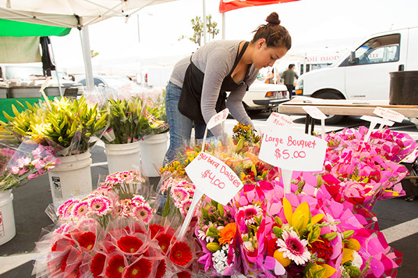 flower booth at farmers market