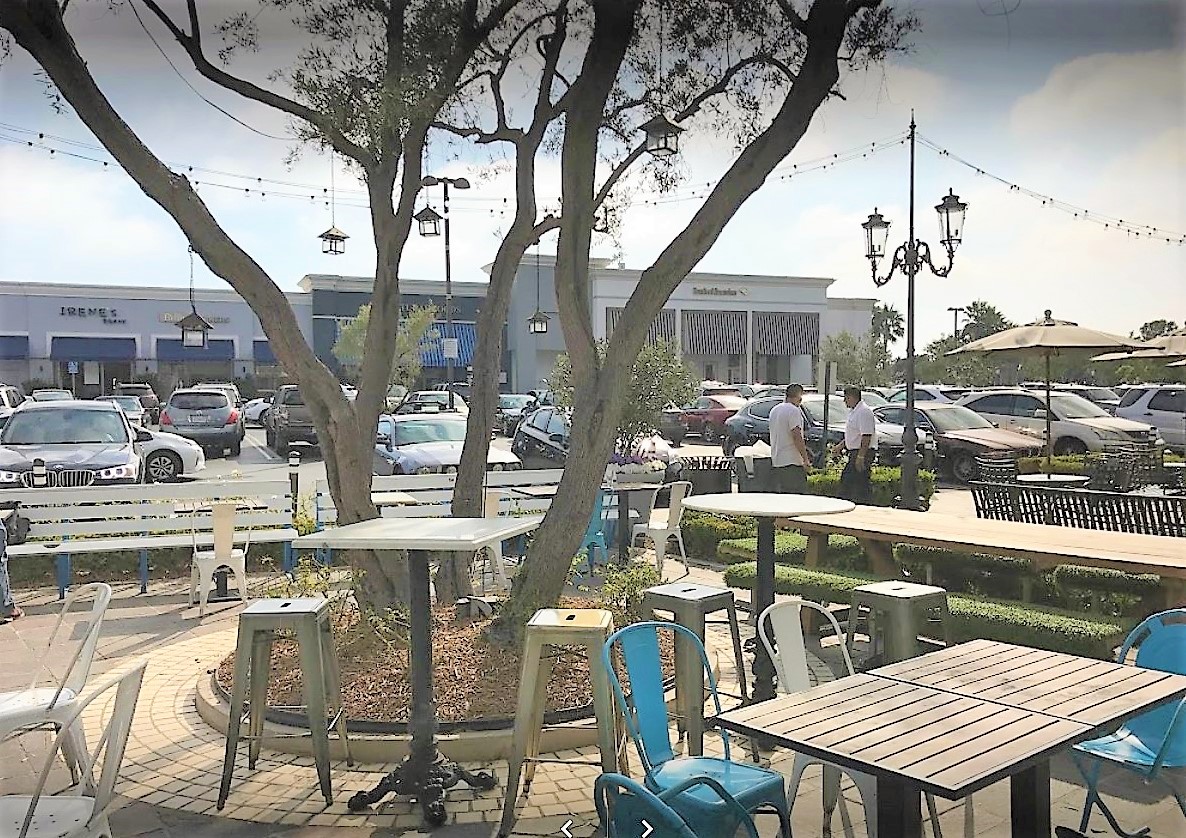 Outdoor patio at Waterside shopping center in Marina del Rey