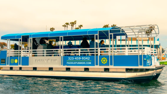 Water taxi Duchess Pub on the harbor in Marina del Rey
